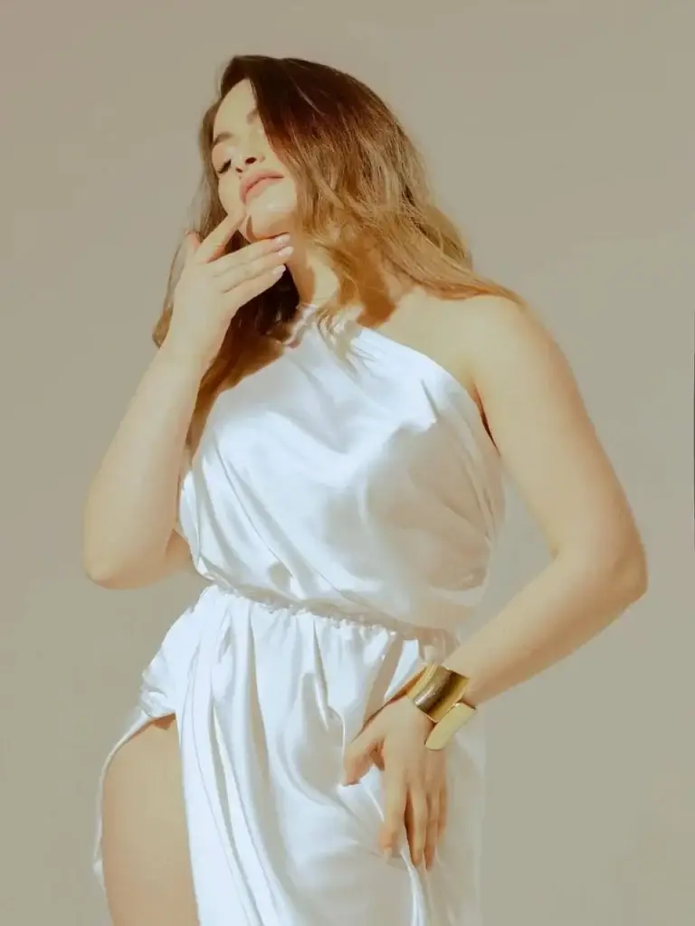Амина